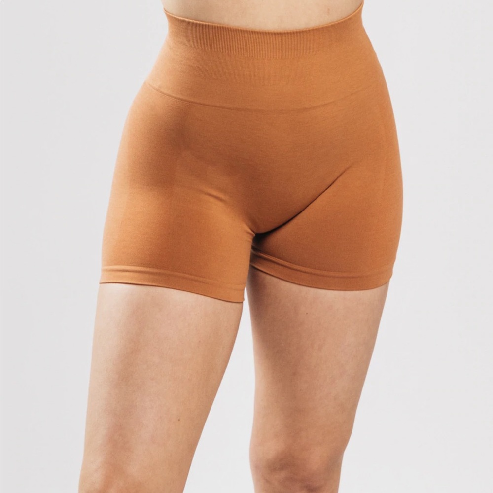 Alphalete Amplify Shorts